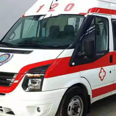 寻乌非急救护送病人转院租赁救护车的优缺点对比